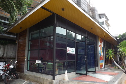 お店の外観